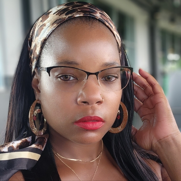 Beautiful Leopard Pattern Scarf - Picture 5 of 5